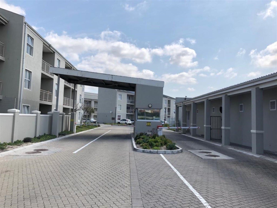 To Let 2 Bedroom Property for Rent in Muizenberg Western Cape